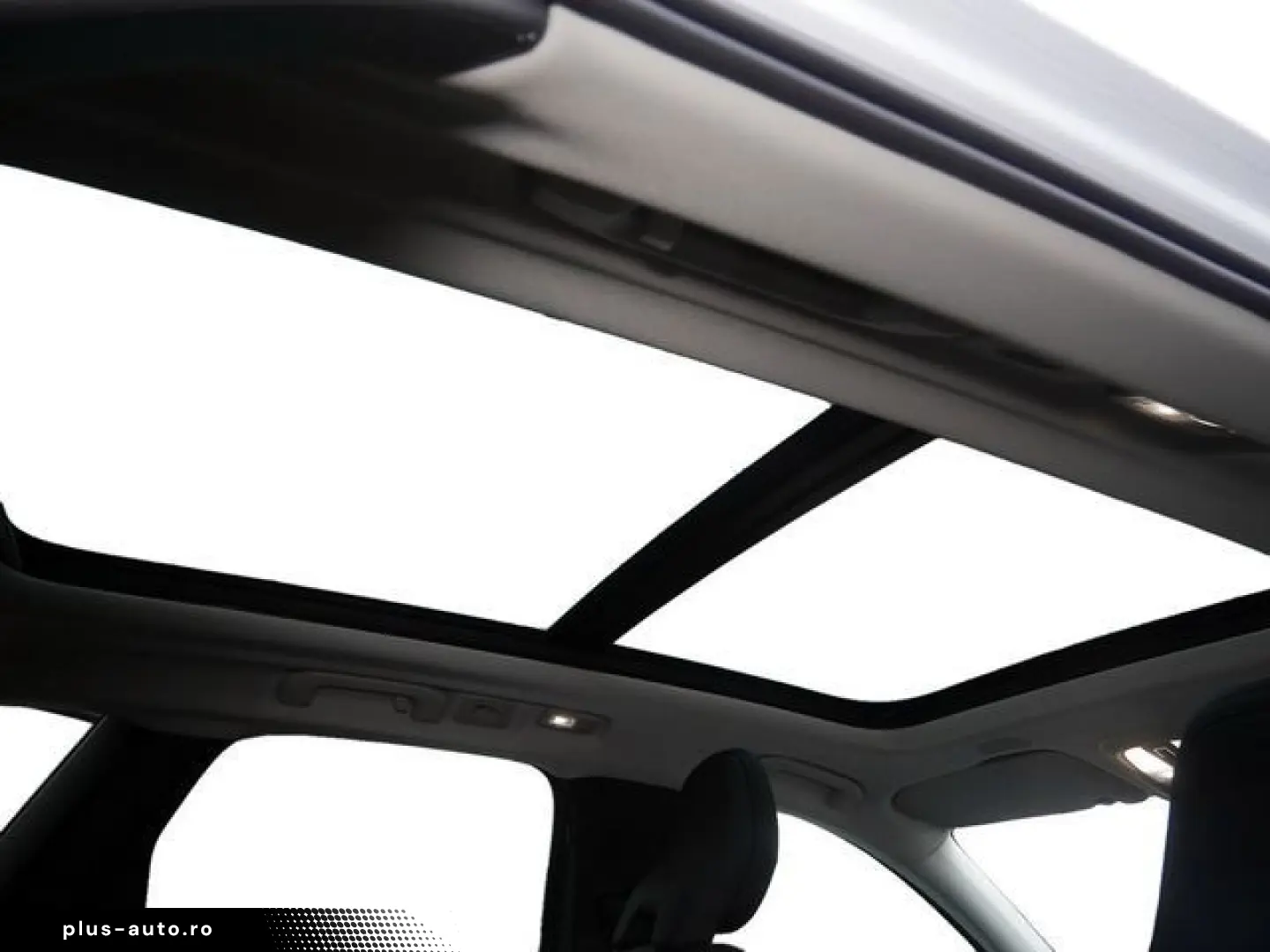 VOLVO XC60 T6 Plus Dark Recharge Plug-In Hybrid AWD
