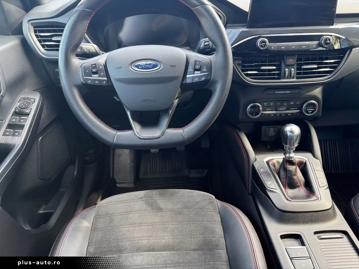 FORD Kuga 2.0 EcoBlue Hybrid ST-Line X LED AHK