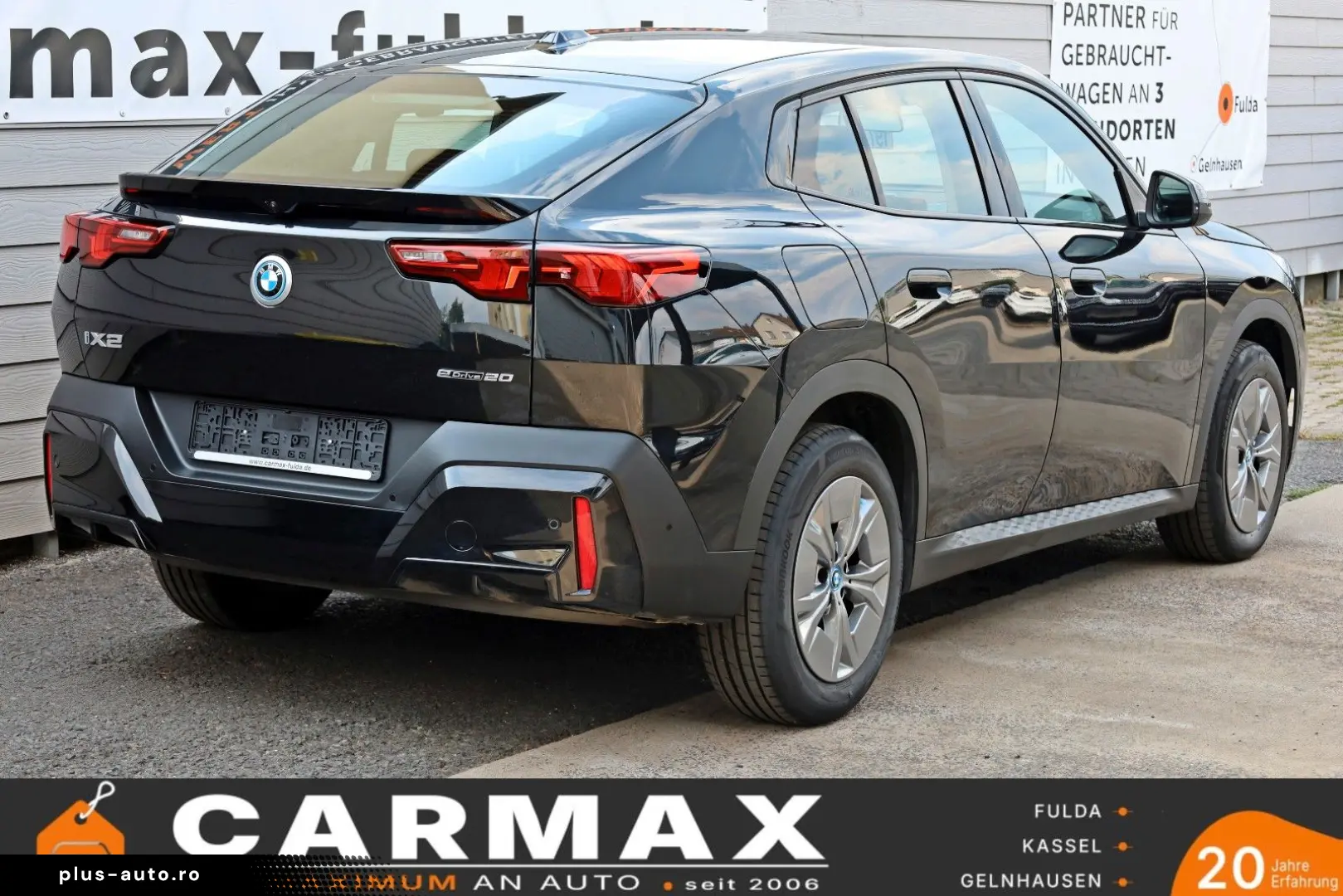 BMW iX2 20 eDrive Navi LED SH Kamera Ausparkassist