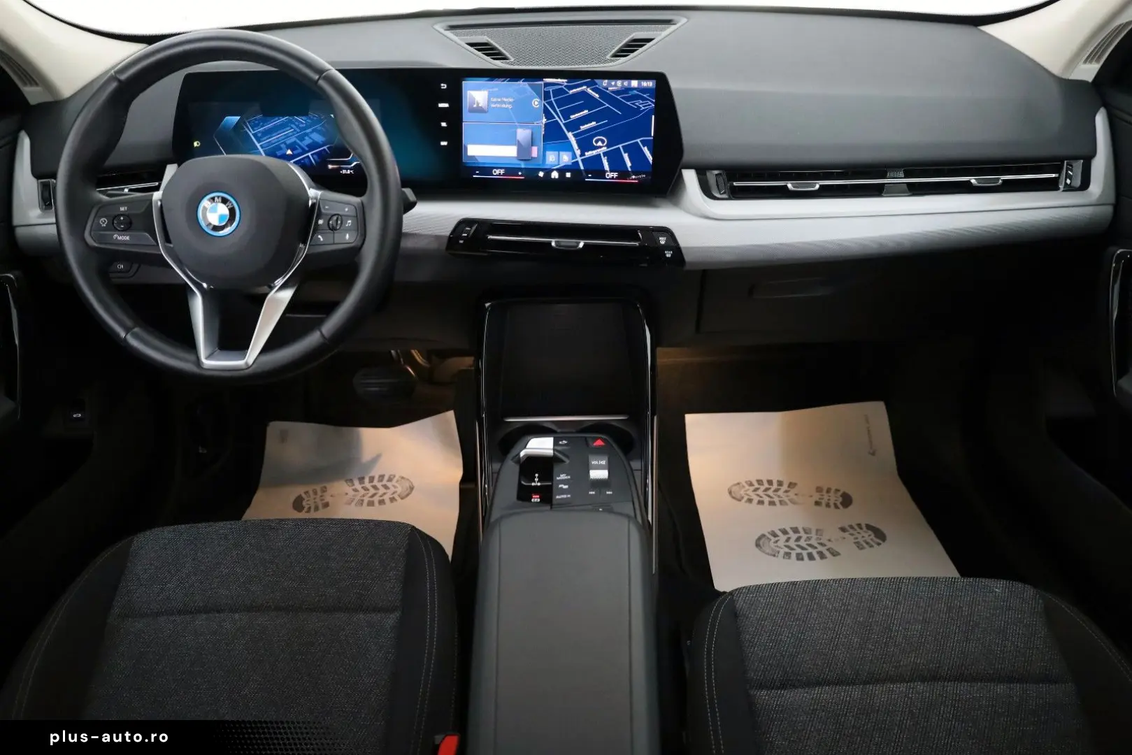 BMW iX2 20 eDrive Navi LED SH Kamera Ausparkassist