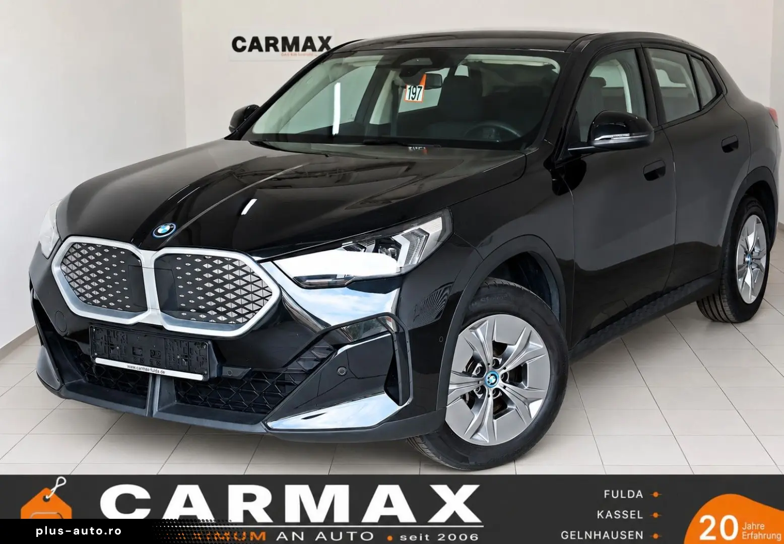 BMW iX2 20 eDrive Navi LED SH Kamera Ausparkassist