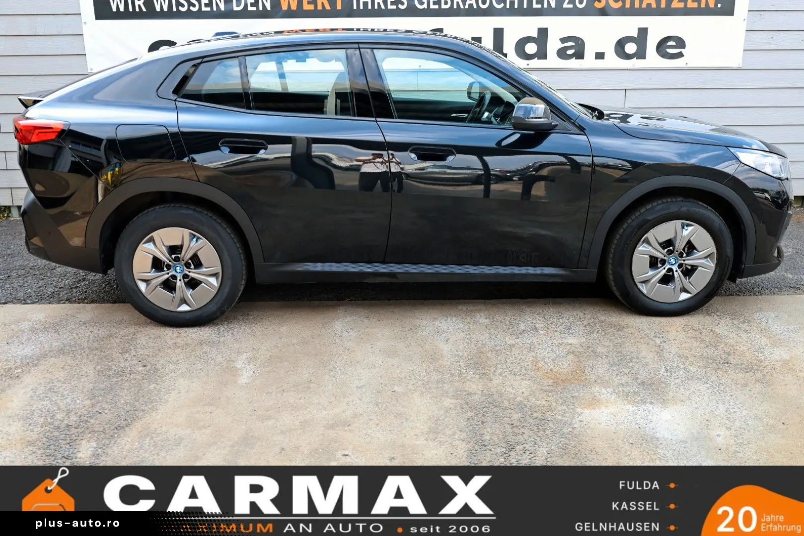 BMW iX2 20 eDrive Navi LED SH Kamera Ausparkassist
