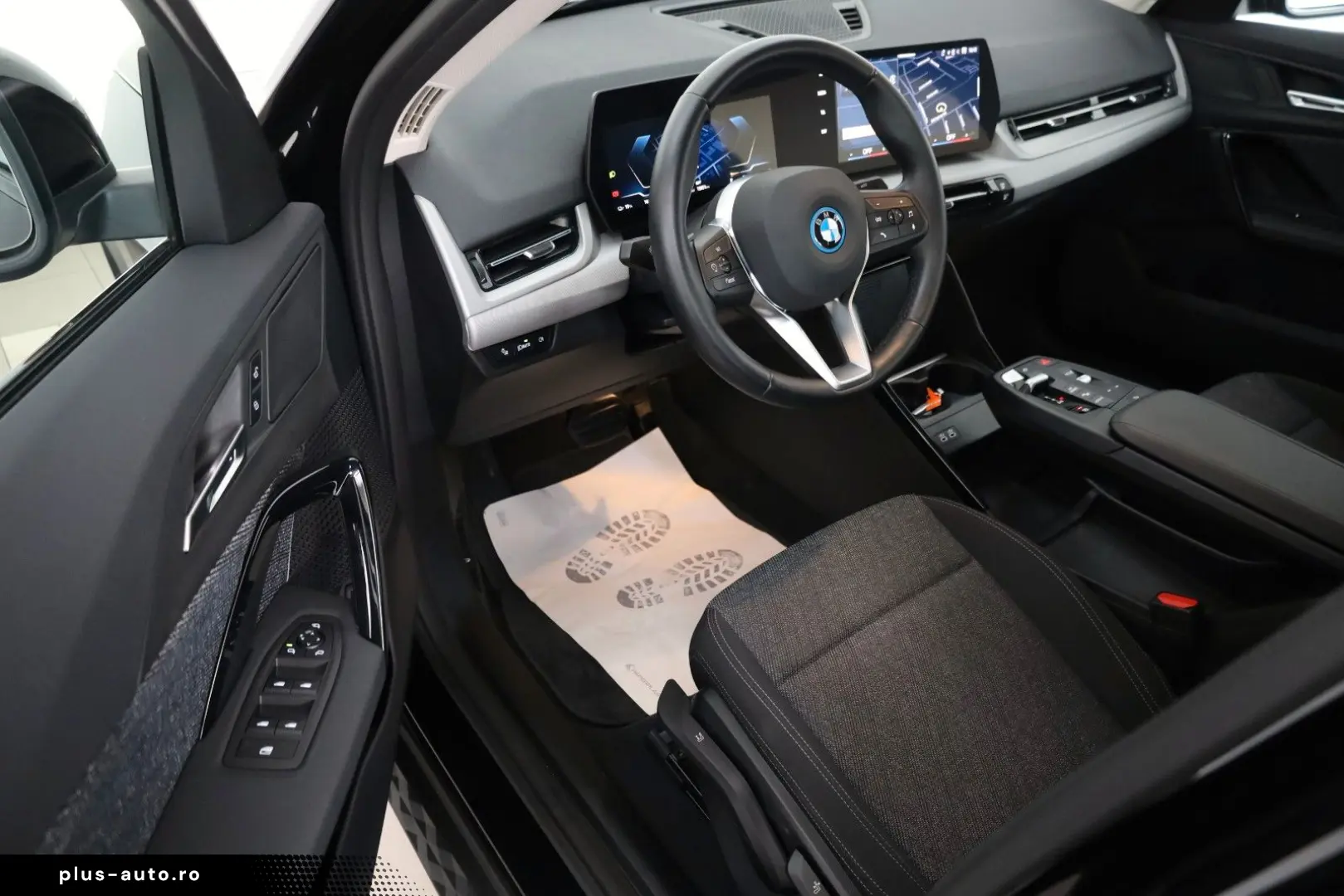 BMW iX2 20 eDrive Navi LED SH Kamera Ausparkassist