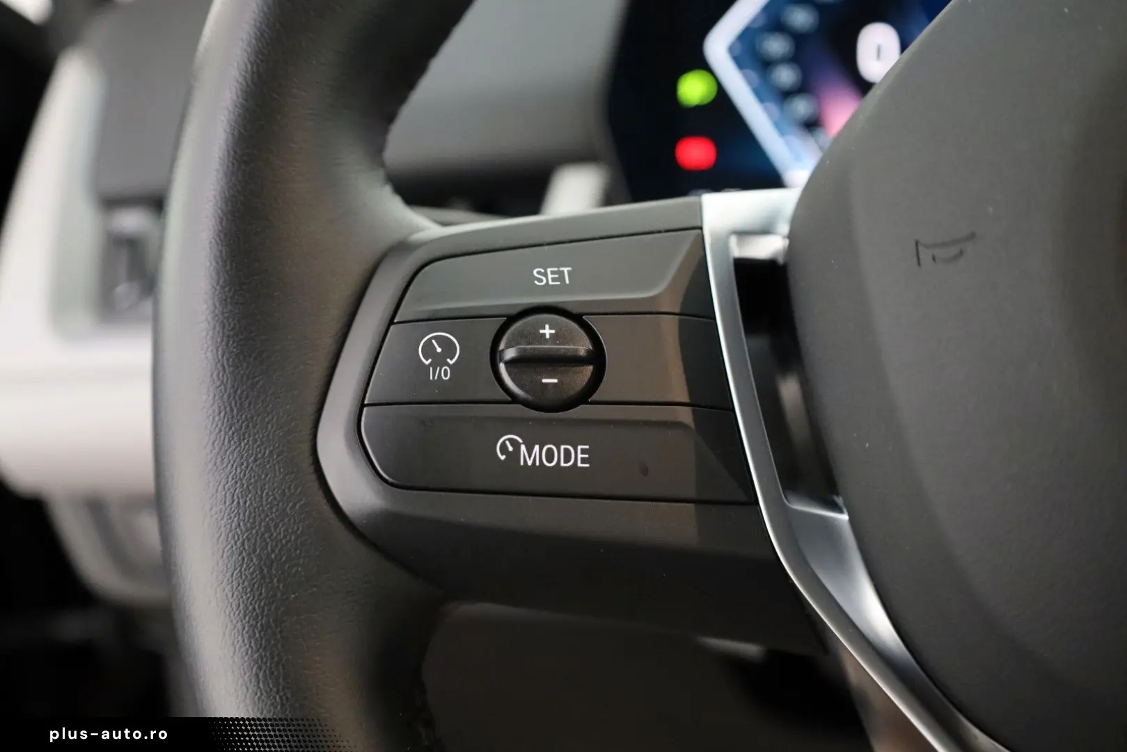 BMW iX2 20 eDrive Navi LED SH Kamera Ausparkassist