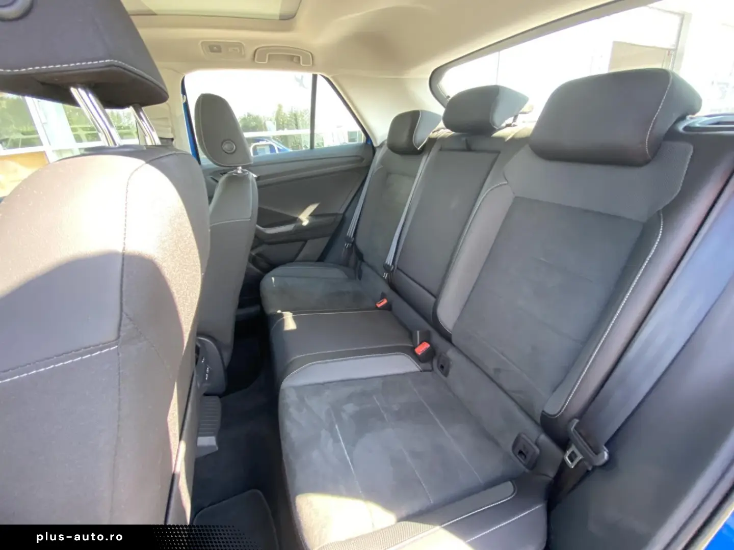 VW T-Roc 1.5 TSI Style GARANTIE AHK PANORAMA APP-CO