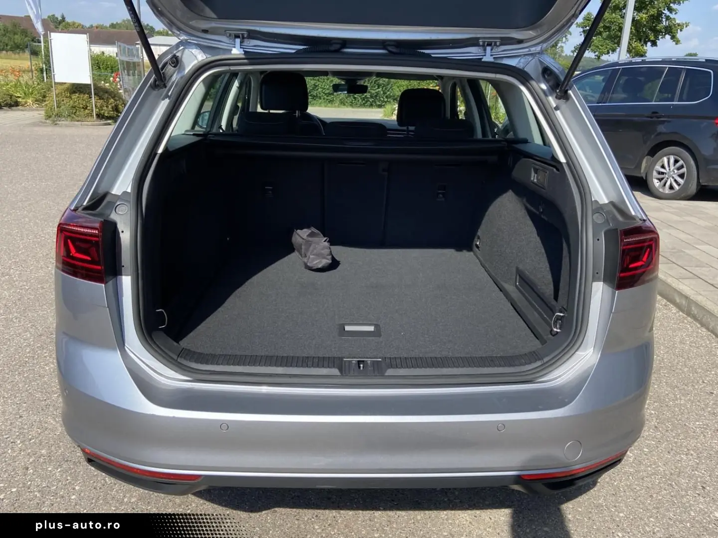 VW Passat Variant 2.0 TDI DSG BUSINESS APP-CONNECT