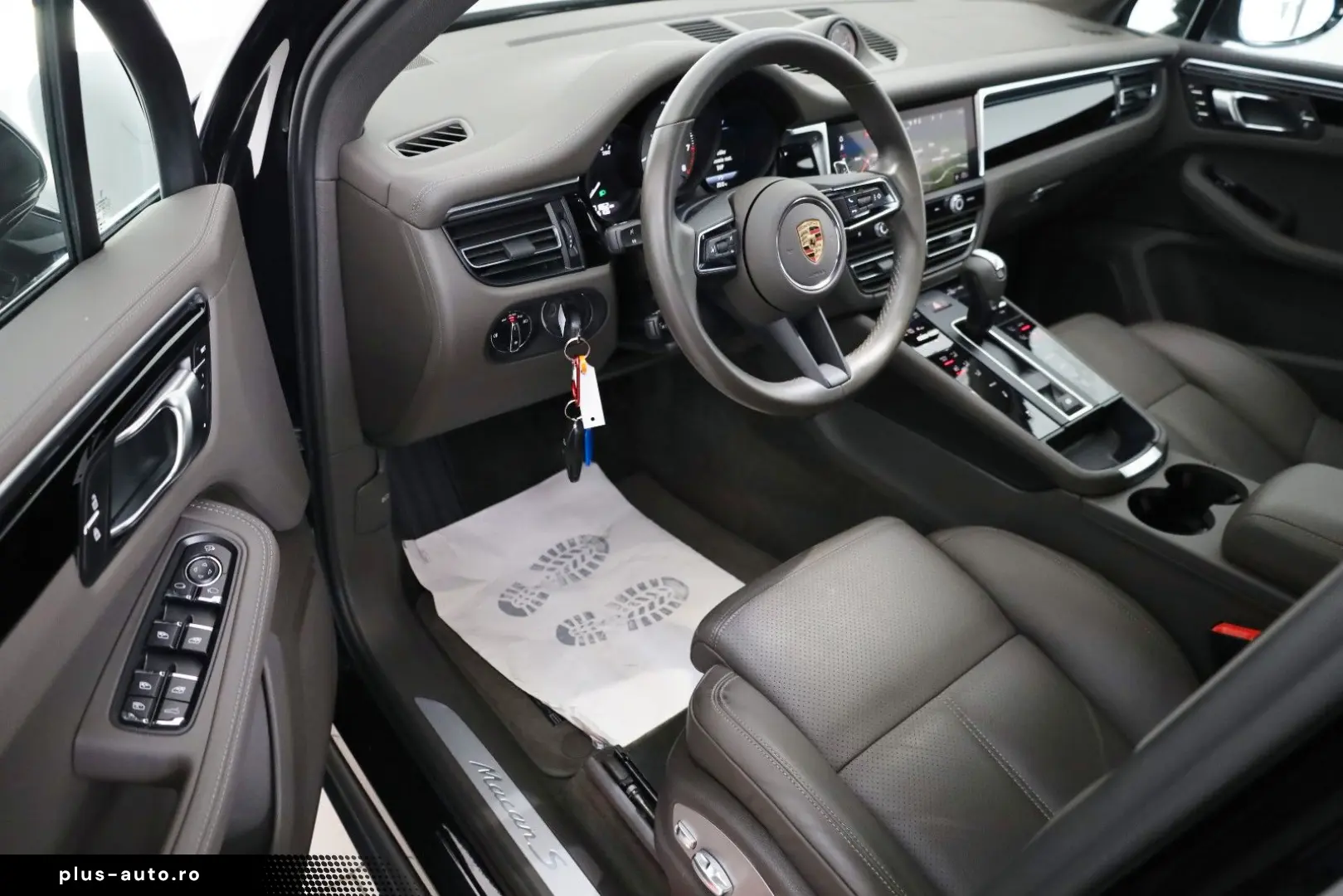 PORSCHE Macan S Leder Navi PCM LED Memorysit. ACC AHK.el