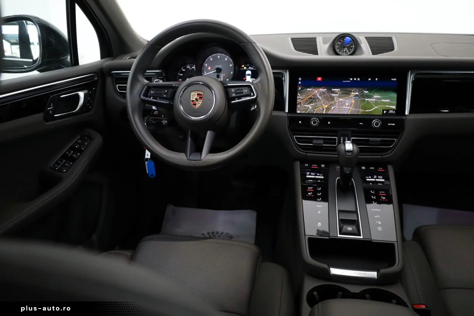 PORSCHE Macan S Leder Navi PCM LED Memorysit. ACC AHK.el