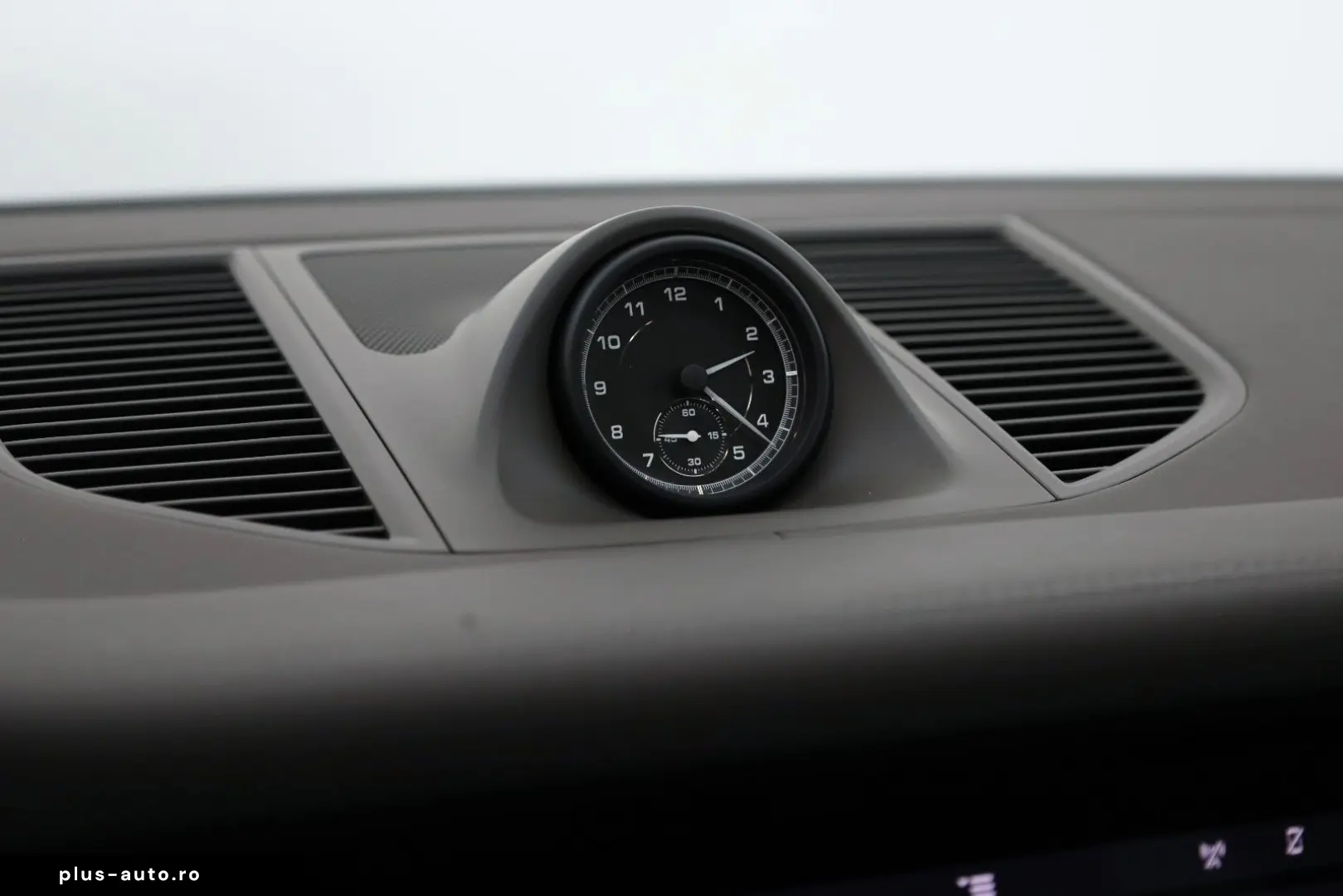PORSCHE Macan S Leder Navi PCM LED Memorysit. ACC AHK.el
