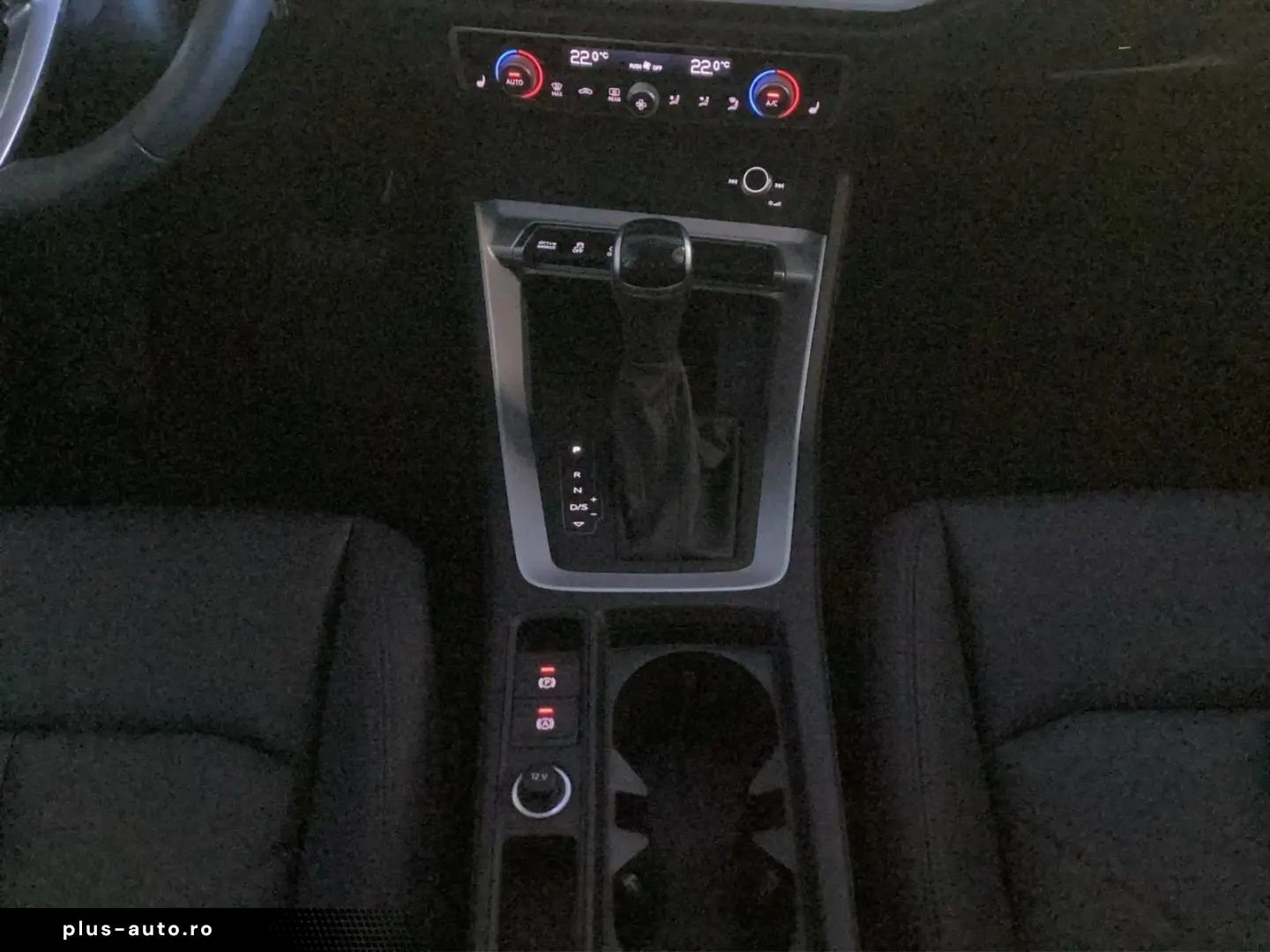 AUDI Q3 SB S-line S-Tronic 35TDI p.Business P.Assista