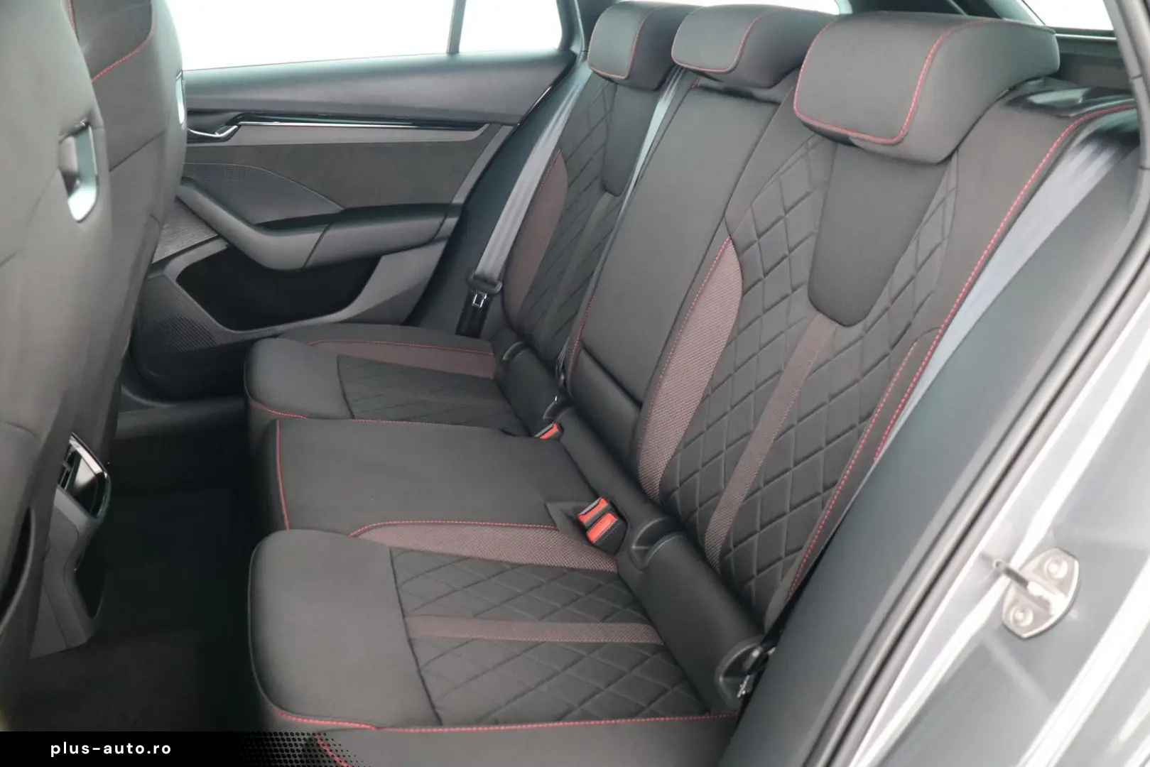 SKODA OCTAVIA COMBI RS 2.0TDI DSG -LETZTER SEINER ART-
