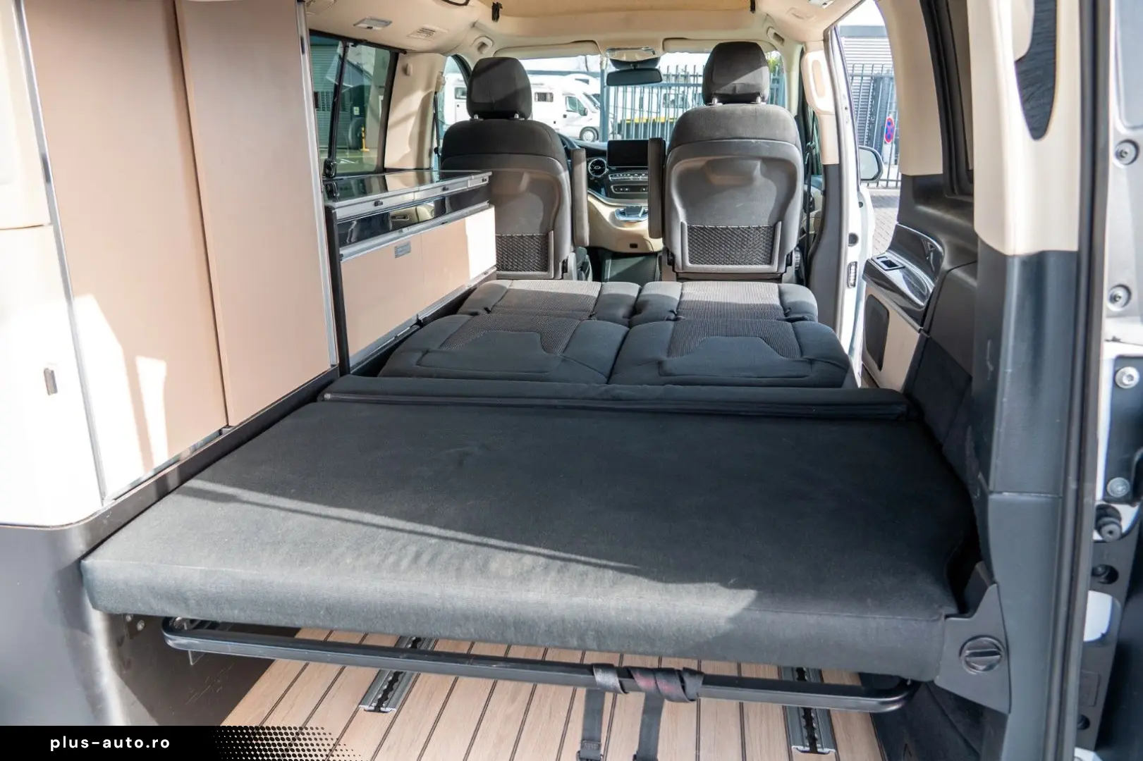 MERCEDES-BENZ Marco Polo V250CDI  Navi Küche 190PS