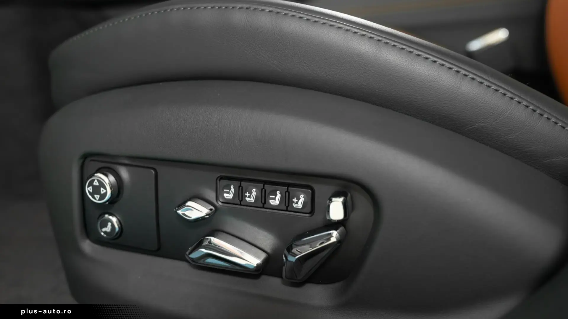 Bentley Flying Spur S V8 - Naim  Diamond Quilting