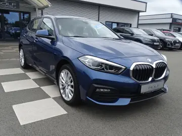 BMW 118i Advantage STEPTRONIC LED NAVI SHZG PDC DAB