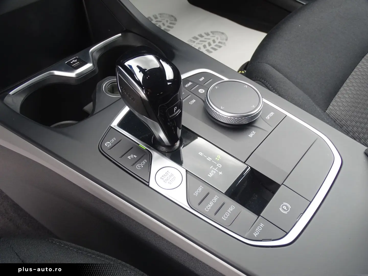 BMW 118i Advantage STEPTRONIC LED NAVI SHZG PDC DAB