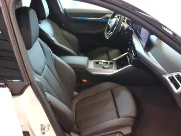 BMW 420dA xDrive Gran Coupé~M-SPORT UNFALLFREI DEUT