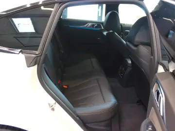BMW 420dA xDrive Gran Coupé~M-SPORT UNFALLFREI DEUT