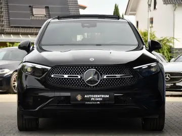 MERCEDES-BENZ GLC 300d 4Matic Coupe AMG Pano 360Cam