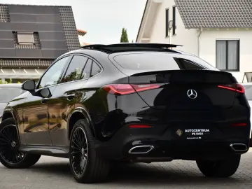 MERCEDES-BENZ GLC 300d 4Matic Coupe AMG Pano 360Cam