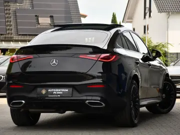 MERCEDES-BENZ GLC 300d 4Matic Coupe AMG Pano 360Cam