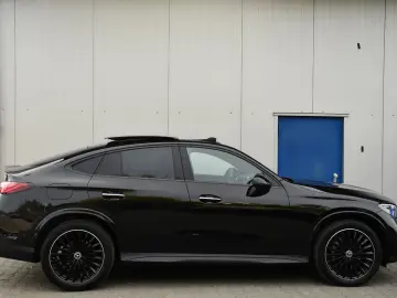 MERCEDES-BENZ GLC 300d 4Matic Coupe AMG Pano 360Cam