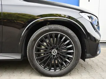 MERCEDES-BENZ GLC 300d 4Matic Coupe AMG Pano 360Cam