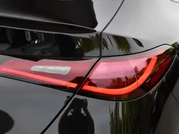 MERCEDES-BENZ GLC 300d 4Matic Coupe AMG Pano 360Cam