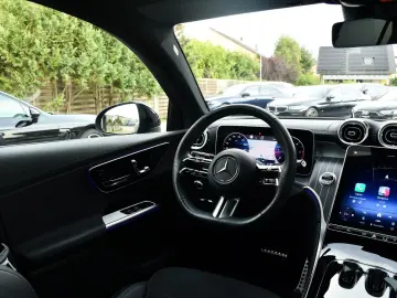 MERCEDES-BENZ GLC 300d 4Matic Coupe AMG Pano 360Cam