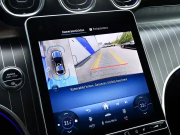 MERCEDES-BENZ GLC 300d 4Matic Coupe AMG Pano 360Cam