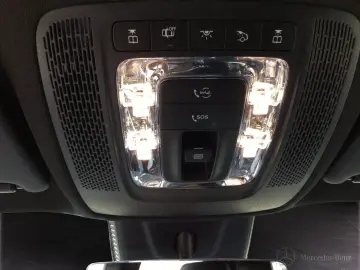 MERCEDES-BENZ GLB 220 d 4M AMG PANOD LED NIGHT R-KAM…