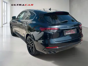 ANDERE Maserati Levante GT Ultima 330 CV