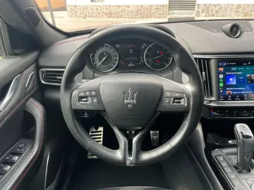ANDERE Maserati Levante GT Ultima 330 CV