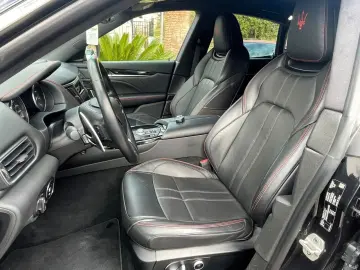 ANDERE Maserati Levante GT Ultima 330 CV
