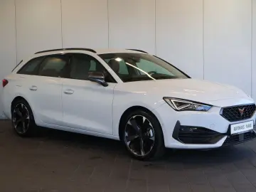 CUPRA Leon ST 1.5 eTSI AID ACC KEY CARPLAY KAM LED 18