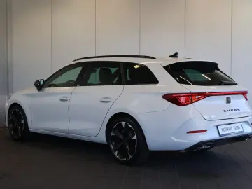 CUPRA Leon ST 1.5 eTSI AID ACC KEY CARPLAY KAM LED 18
