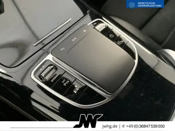 MERCEDES-BENZ EQC 400 4M 2x AMG Line HeadUp 360Kam Distronic