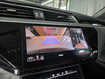 AUDI E-tron Sportback S Quattro PANO AHK HuD