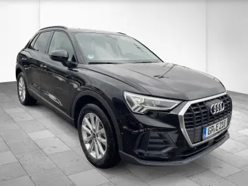 AUDI Q3 35 TFSI basis 1.5 TSI RFK 18   AHK NAVI PDC