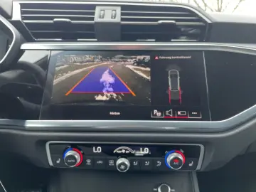 AUDI Q3 35 TFSI basis 1.5 TSI RFK 18   AHK NAVI PDC