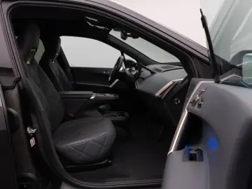 BMW iX xD40 Sport SkyLounge Laser 360 DAB H K 22Zoll