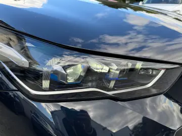 BMW 520d A M Paket Panorama AHK Head-Up 360 Kamera