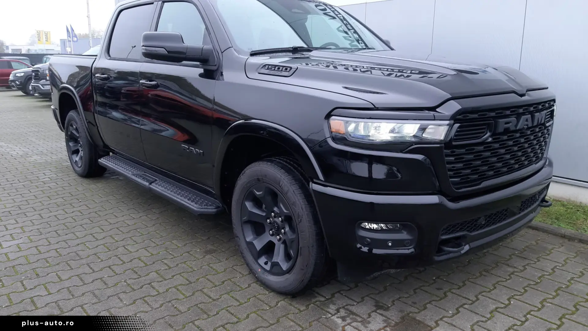 Dodge RAM 1500 CrewCab Big Horn Night 3.0i