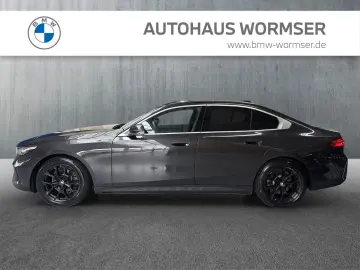 BMW 520d Limousine M Sport Head-Up AHK Navi Kamera