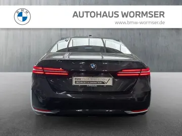 BMW 520d Limousine M Sport Head-Up AHK Navi Kamera