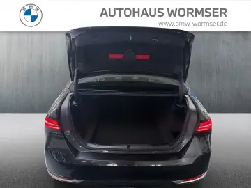 BMW 520d Limousine M Sport Head-Up AHK Navi Kamera