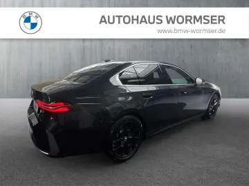 BMW 520d Limousine M Sport Head-Up AHK Navi Kamera