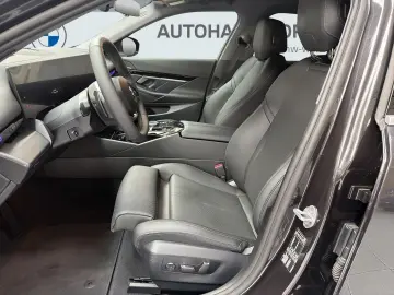 BMW 520d Limousine M Sport Head-Up AHK Navi Kamera