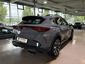 CUPRA Formentor VZ 4Drive 333PS AHK Leder Matrix Pano
