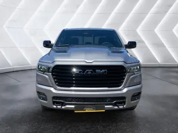 Dodge RAM 1500 Laramie Sport