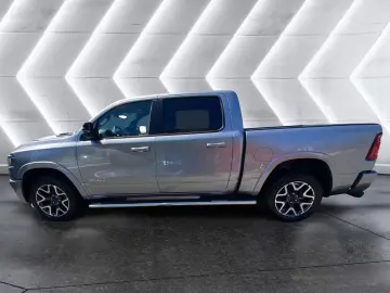 Dodge RAM 1500 Laramie Sport